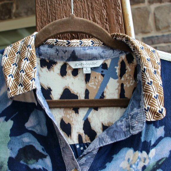 John Mark ladies blouse size large - Picture 2 of 7